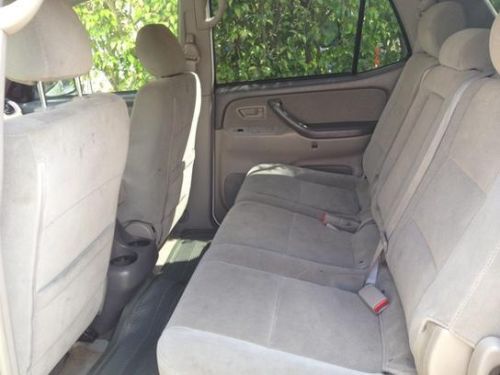 2006 Toyota Sequoia SR5 w/ Sport Package, Low Miles, image 17
