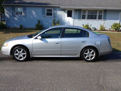 Used 2003 nissan altima 3.5 v-6 low reserve needs minor work