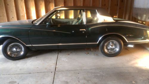 Mint condition monte carlo with low mileage and custom paint &amp; interior