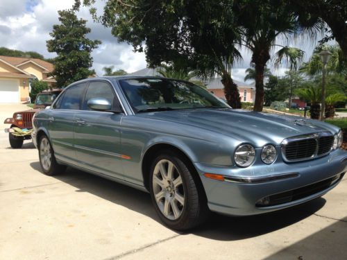 2004 jaguar xj8 base sedan 4-door 4.2l