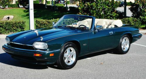 Jaguar mantained beautiful 1995 jaguar xjs convertible the right one low miles.