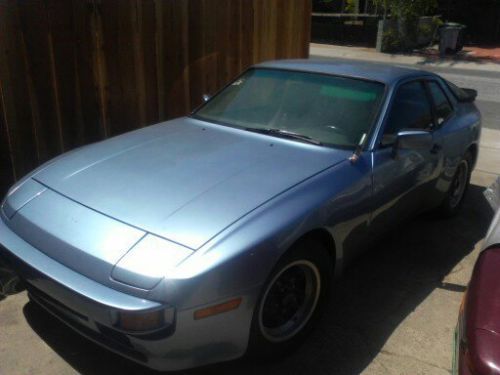 1983 porcshe 944 auto shift nice car oringinal 42k low miles runs great