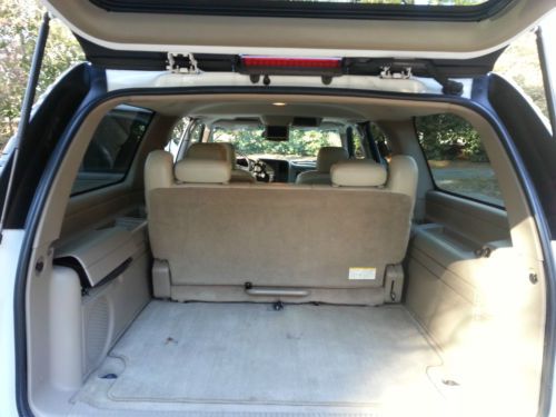 2005 Chevrolet Suburban 1500 LT Sport Utility 4-Door 5.3L, US $8,995.00, image 7
