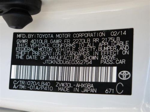 2014 toyota prius four