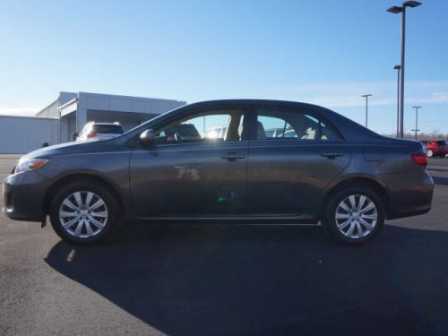 2013 toyota corolla le