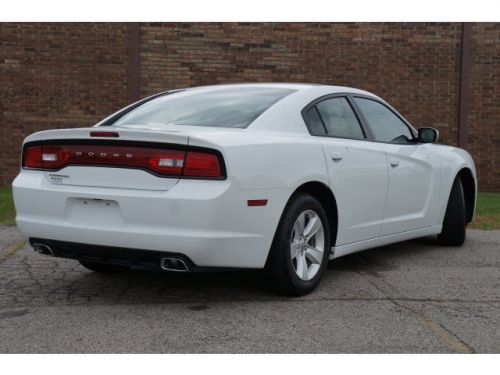 2013 dodge charger se