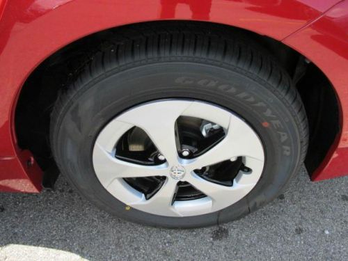 2014 Toyota Prius Three, US $26,800.00, image 6