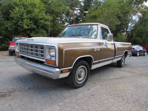 1982 dodge ram 150 custom * factory air * no reserve *