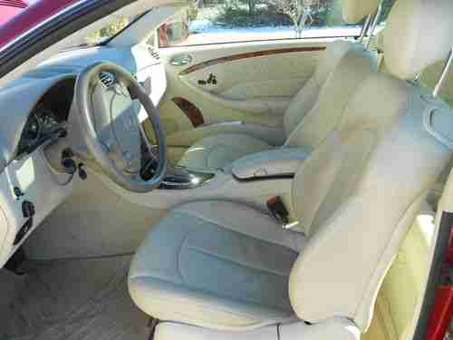 2004 Mercedes-Benz CLK320 Base Coupe 2-Door 3.2L One Owner Vehicle 75k, image 9