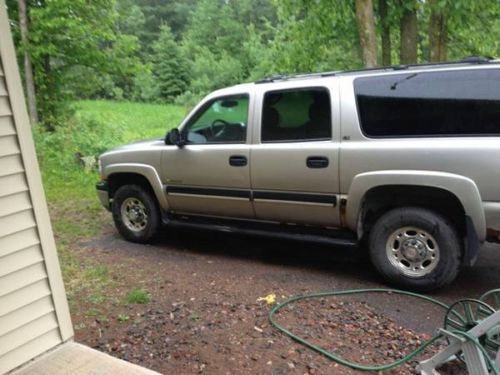 2001 chevrolet suburban 2500 ls