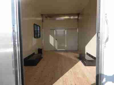 Like brand new only 1031 miles  warranty started 2-14-2013 work ready today, US $33,935.00, image 5