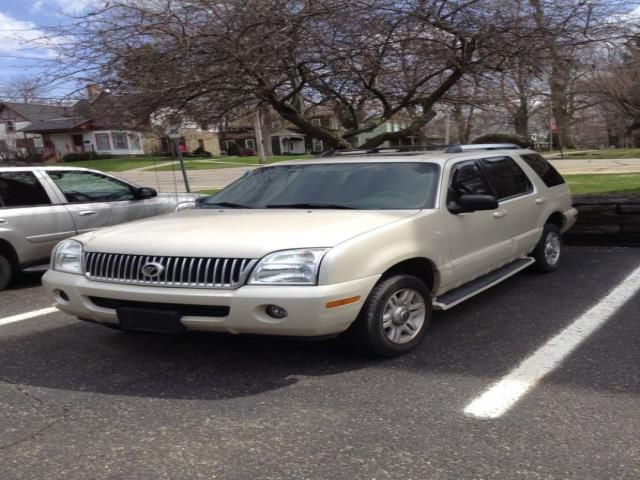 Mercury mountaineer base sport utility 4-door