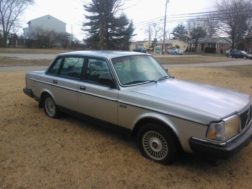 1988 volvo 240 gl classic