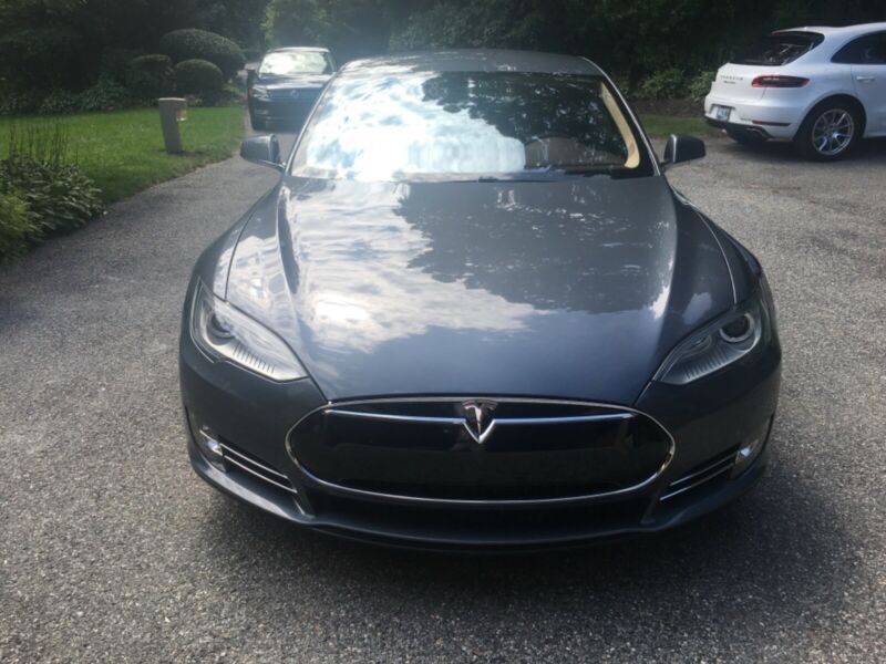 2013 tesla model s model s