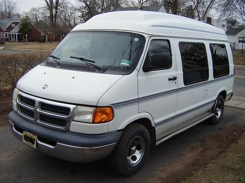 2000 dodge conversion van high top