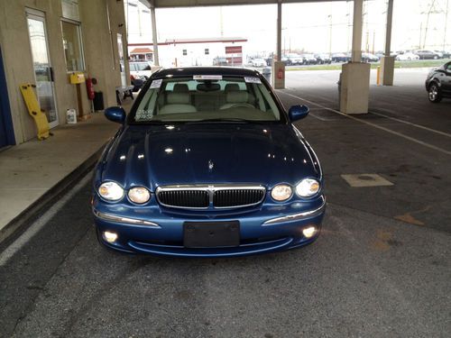 2002 jaguar x-type base sedan 4-door 2.5l