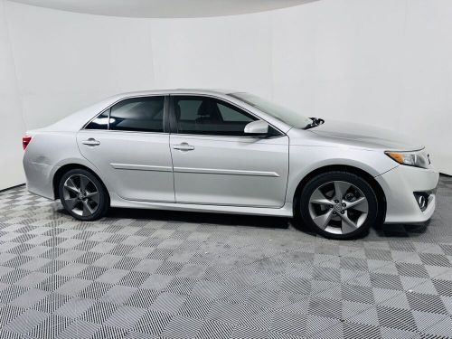 2014 toyota camry se