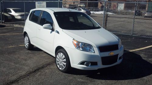 2011 chevrolet aveo!!!chevrolet aveo.hatchback!!!