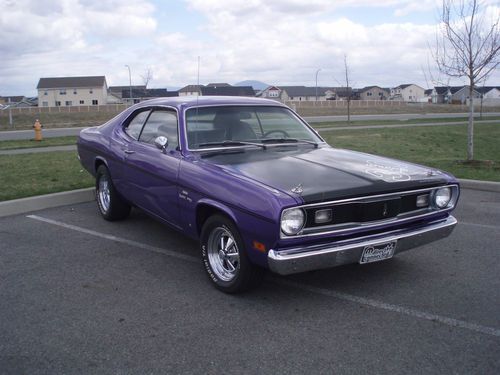 1970 plymouth duster 340 muscle car