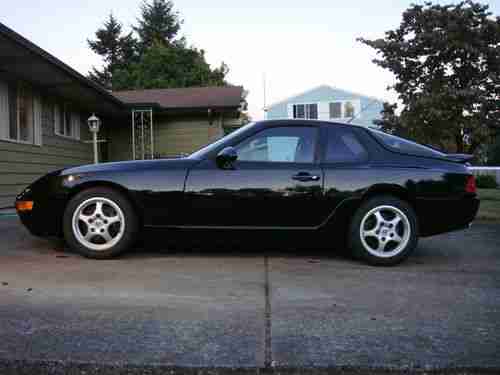 Porsche 968 Base Coupe 2-Door 1994 Porsche 968 Sunroof Coupe, image 2