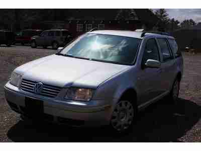 Clean 2005 VW JETTA WAGON Excellent condition, image 4