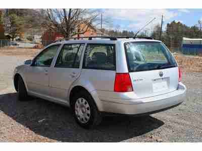 Clean 2005 VW JETTA WAGON Excellent condition, image 8