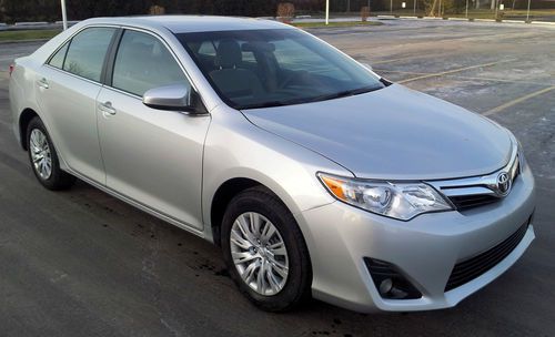 2012 toyota camry le gas saver 4 cylinder low price camry toyota 2012 must see!!
