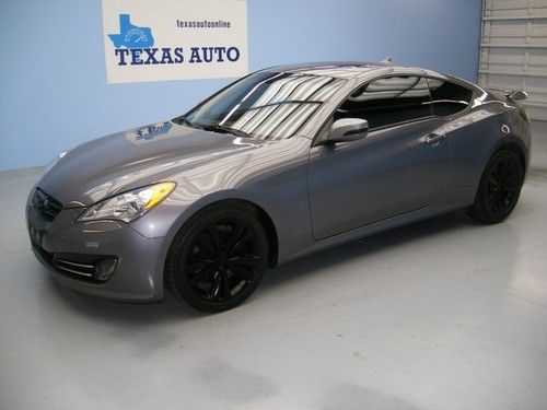 We finance!!!  2010 hyundai genesis coupe 3.8 grand touring roof nav heated seat