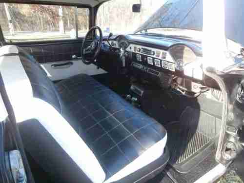 1955 Chevrolet Sedan Delray, image 2