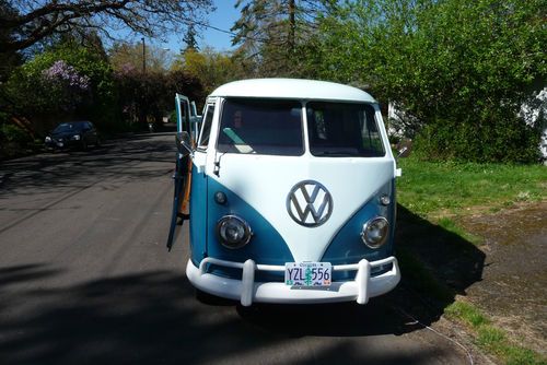 1958 volkswagen split window standard bus very nice!! original equipment + extra