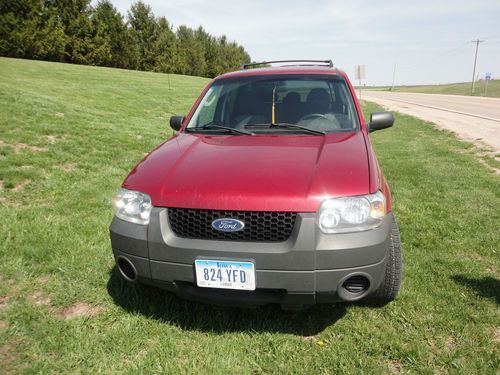 2005 ford escape xls sport utility 4-door 2.3l