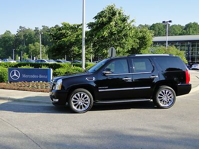 2011 cadillac escalade awd low miles loaded=real sweet ride