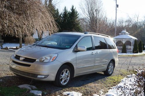 2005 toyota sienna xle mini passenger van 5-door 3.3l