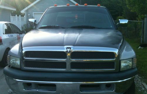 1997 dodge 3500 laramie 4wd extended cab the last 12 valve cummins only 113000 m