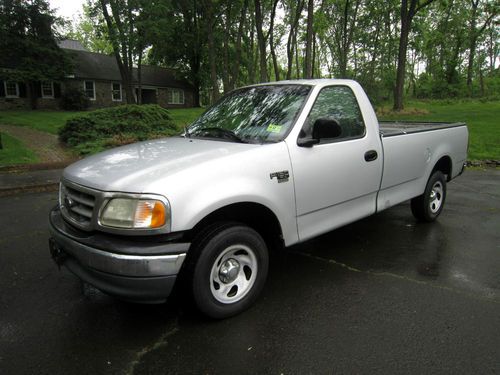 2000 ford f-150 xl  pickup 2-door 4.6l....no reserve