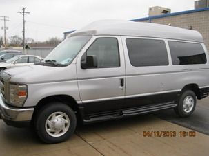 08 ford e-350 custom handicap van braun wheel chair lift 36000 miles leather dvd