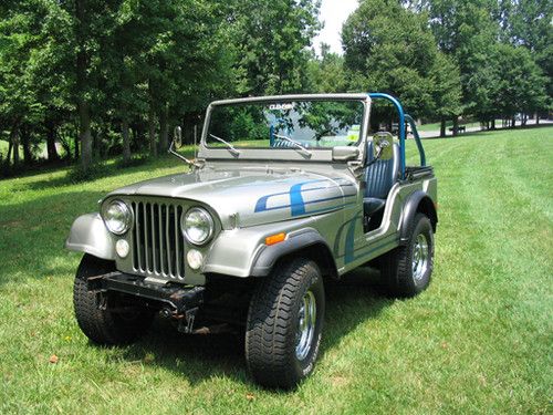 Jeep cj5 1975 - silver - beautiful