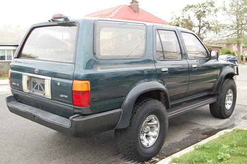 1995  Low MileageToyota 4Runner SR5 3.0 L Custom Wheels, image 6