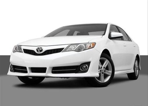 Brand new 2013 toyota camry se sport sedan w/ alloys pwr seat fog lights spoiler