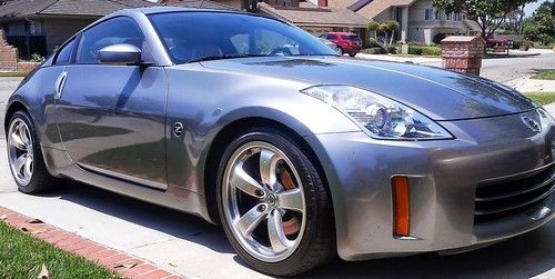 2006 nissan 350z grand touring coupe 2-door 3.5l