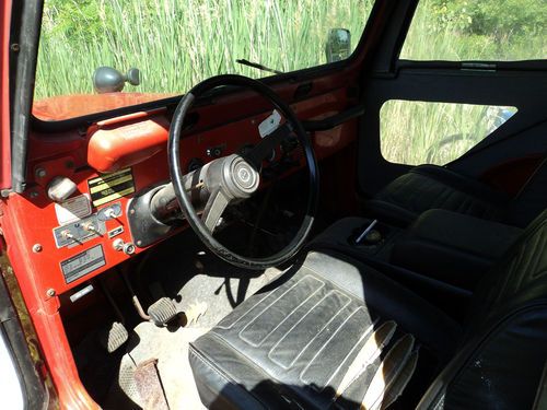 AMC JEEP CJ5 SOFT TOP V8 STD TRANS WITH PLOW AND BLADE NEEDS RESTORE-RUNS, image 2