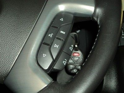 2008 Chevy Suburban Z71 4x4, NAV, BOSE, Sunroof, DVD, Rear Buckets, Leather, image 15