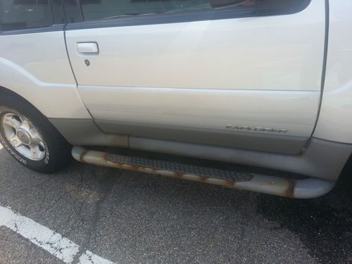 2002 ford explorer sport sport utility 2-door 4.0l