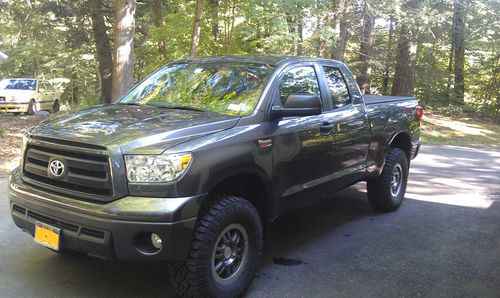 2011 toyota tundra crew cab pickup 5.7l