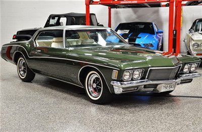 1971 buick riviera boat tail 455 v8 bucket seats max trak rear end take a peek !