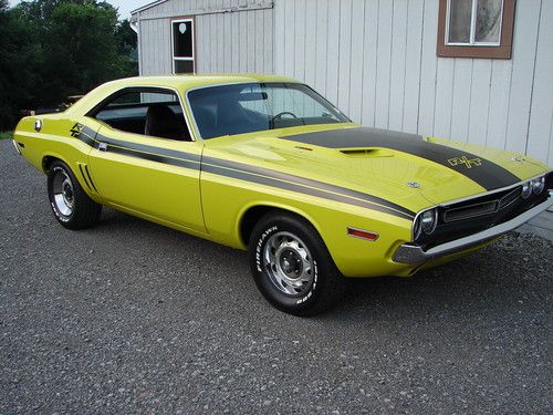 1971 dodge challenger r/t 440 curious yellow real r/t restored !!!