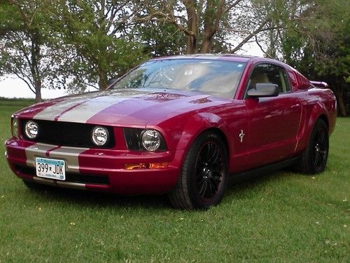 2005 ford mustang base coupe 2-door 4.0l custom paint msr rims racing stripes