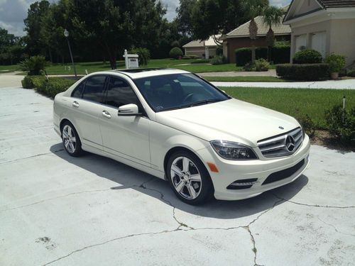 2011 mercedes-benz c300 sport sedan 4-door 3.0l