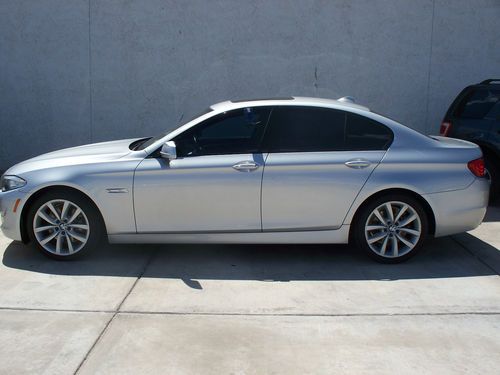 2011 bmw 535i sedan 4-door 3.0l