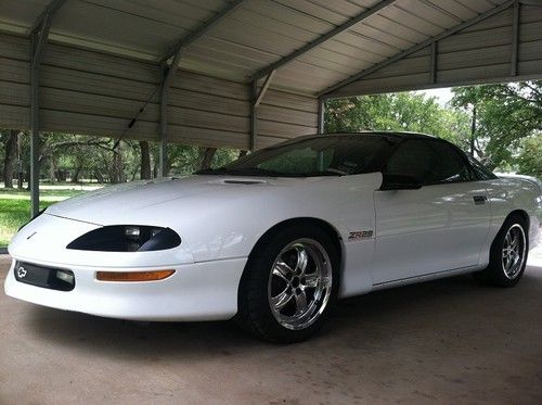 1995 chevrolet camaro z28 (zr28) supercharged